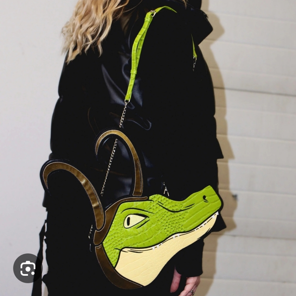 Cakeworthy Alligator Loki Bag